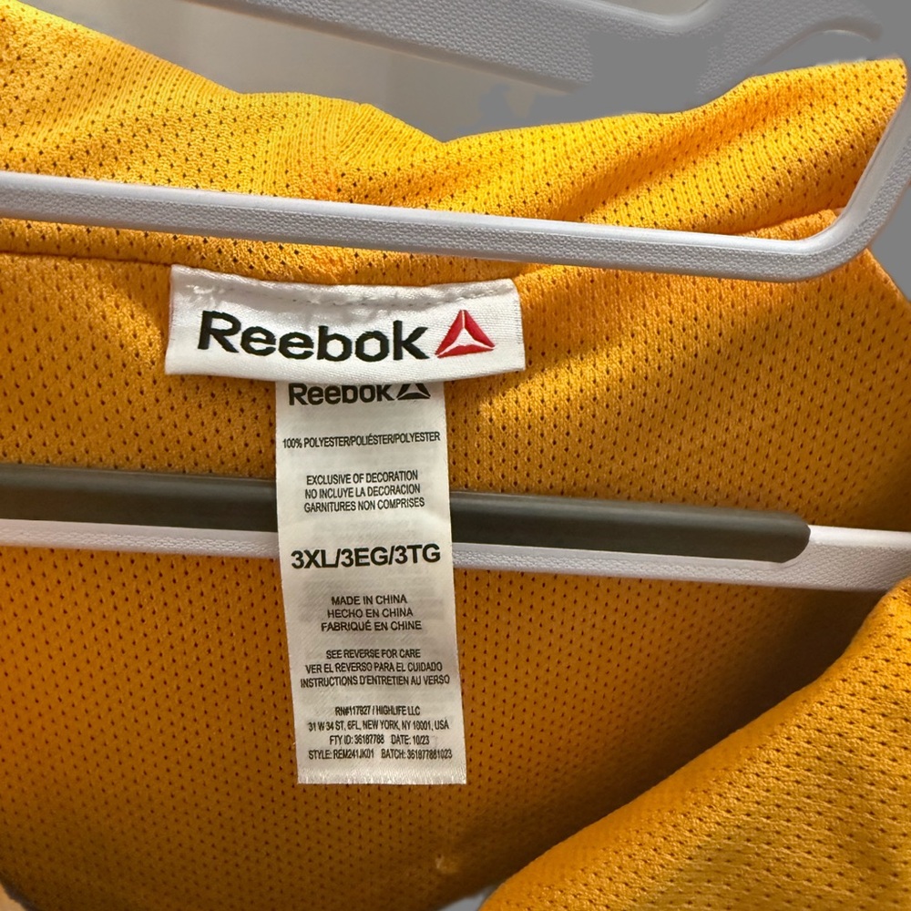 Reebok Yellow Mesh Jacket - Picture 3 of 4